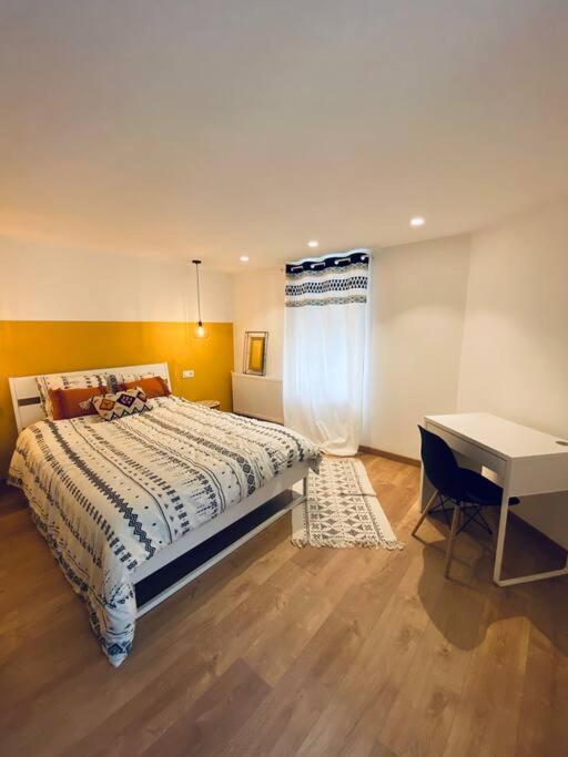 Charmante Maison Dans Le Vieux Douai Extérieur photo